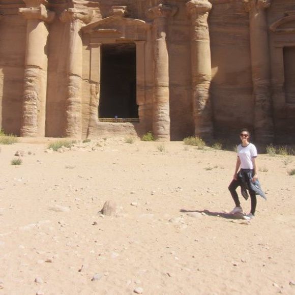 Meet your Posher, Erin - Picture 1 of 1